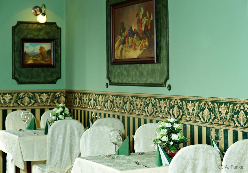 Hotel Lovecky Zamecek Orion Liberec Eksteriør billede